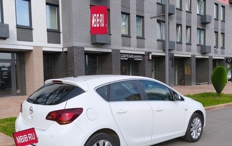 Opel Astra J, 2011 год, 750 000 рублей, 14 фотография