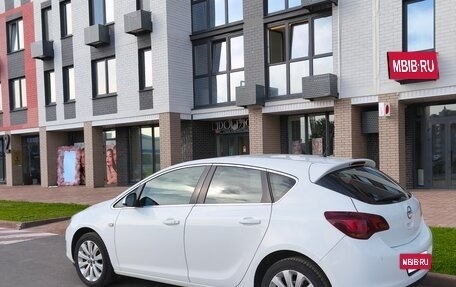 Opel Astra J, 2011 год, 750 000 рублей, 5 фотография