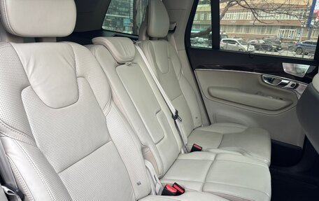 Volvo XC90 II рестайлинг, 2016 год, 3 100 000 рублей, 23 фотография