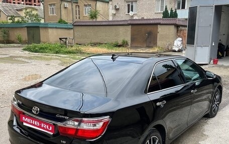 Toyota Camry, 2017 год, 2 400 000 рублей, 6 фотография