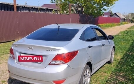 Hyundai Solaris II рестайлинг, 2011 год, 600 000 рублей, 5 фотография