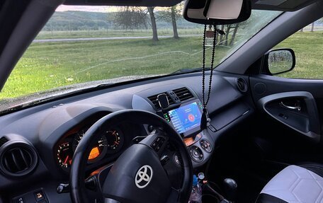 Toyota RAV4, 2011 год, 1 480 000 рублей, 10 фотография