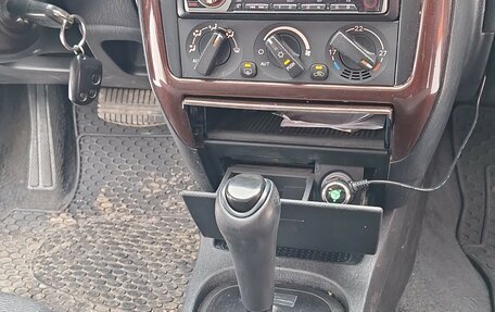 Mitsubishi Carisma I, 2003 год, 485 000 рублей, 20 фотография