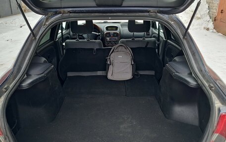 Mitsubishi Carisma I, 2003 год, 485 000 рублей, 36 фотография