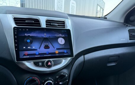 Hyundai Solaris II рестайлинг, 2013 год, 830 000 рублей, 15 фотография