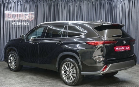 Toyota Highlander, 2025 год, 5 698 000 рублей, 7 фотография