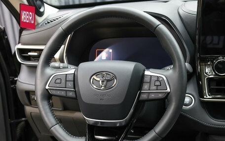 Toyota Highlander, 2025 год, 5 698 000 рублей, 18 фотография