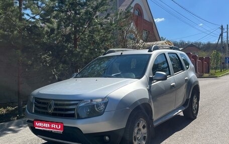 Renault Duster I рестайлинг, 2014 год, 870 000 рублей, 1 фотография
