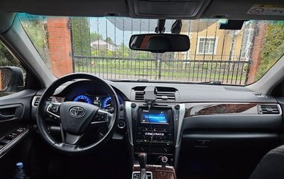 Toyota Camry, 2016 год, 1 900 000 рублей, 1 фотография
