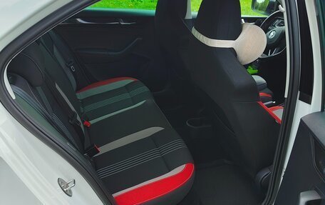 Skoda Rapid I, 2017 год, 1 550 000 рублей, 13 фотография