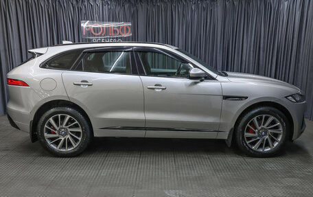 Jaguar F-Pace, 2017 год, 3 498 000 рублей, 4 фотография
