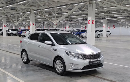 KIA Rio III рестайлинг, 2013 год, 835 000 рублей, 7 фотография