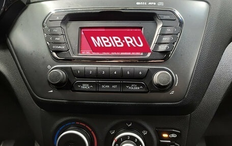 KIA Rio III рестайлинг, 2013 год, 835 000 рублей, 19 фотография