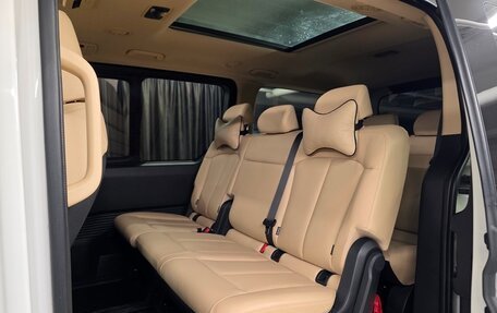 Hyundai Staria, 2021 год, 4 150 000 рублей, 17 фотография