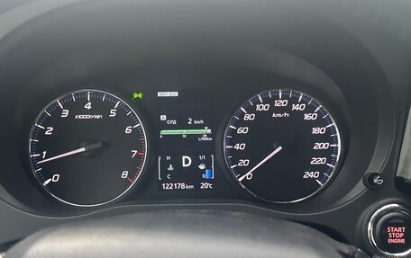 Mitsubishi Outlander III рестайлинг 3, 2018 год, 1 850 000 рублей, 3 фотография