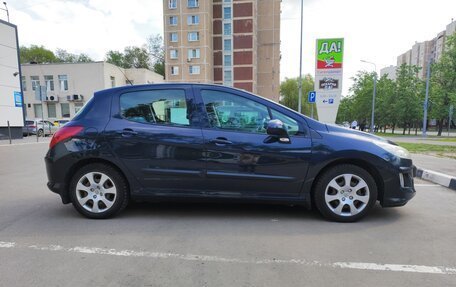 Peugeot 308 II, 2011 год, 530 000 рублей, 2 фотография