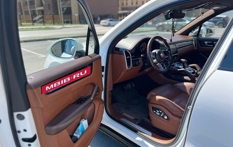 Porsche Cayenne III, 2019 год, 5 650 000 рублей, 10 фотография