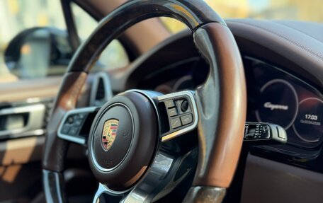 Porsche Cayenne III, 2019 год, 5 800 000 рублей, 8 фотография