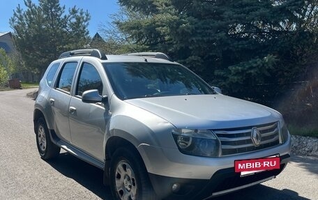 Renault Duster I рестайлинг, 2014 год, 870 000 рублей, 2 фотография