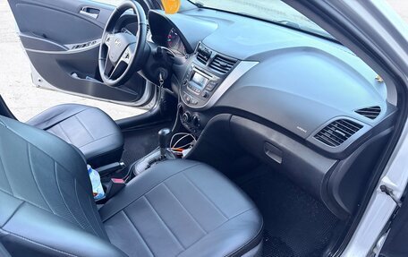 Hyundai Solaris II рестайлинг, 2016 год, 1 050 000 рублей, 7 фотография