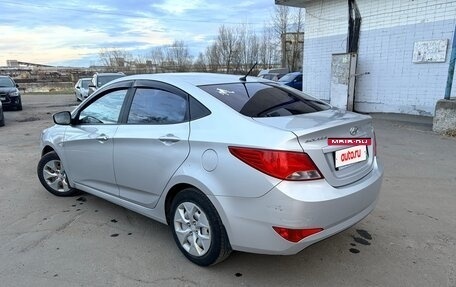 Hyundai Solaris II рестайлинг, 2016 год, 1 050 000 рублей, 3 фотография