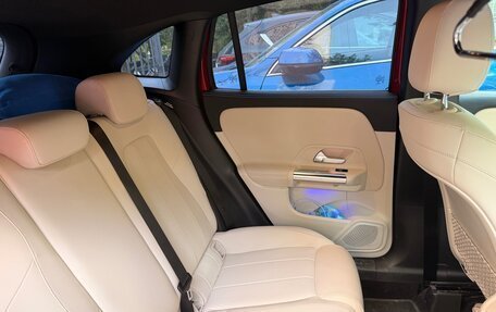 Mercedes-Benz GLA, 2020 год, 2 800 000 рублей, 7 фотография