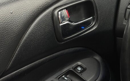Mitsubishi Lancer IX, 2004 год, 990 000 рублей, 15 фотография