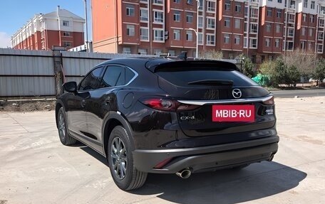 Mazda CX-4, 2021 год, 2 350 000 рублей, 6 фотография