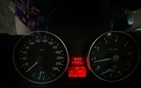 BMW 3 серия, 2006 год, 850 000 рублей, 10 фотография