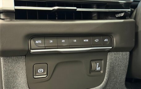 Cadillac Escalade V, 2026 год, 22 900 000 рублей, 15 фотография