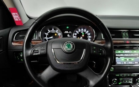 Skoda Superb III рестайлинг, 2012 год, 1 065 000 рублей, 11 фотография