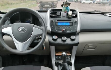 Lifan X60 I рестайлинг, 2013 год, 200 000 рублей, 4 фотография