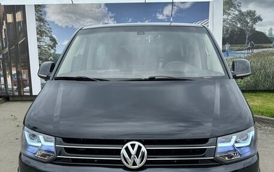 Volkswagen Multivan T5, 2011 год, 2 700 000 рублей, 1 фотография