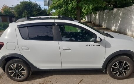 Renault Sandero II рестайлинг, 2021 год, 1 350 000 рублей, 3 фотография