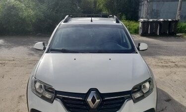 Renault Sandero II рестайлинг, 2021 год, 1 350 000 рублей, 2 фотография