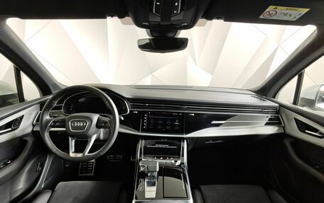 Audi Q7, 2022 год, 8 000 000 рублей, 13 фотография