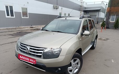 Renault Duster I рестайлинг, 2013 год, 990 000 рублей, 3 фотография