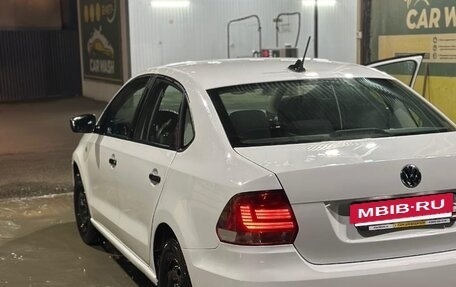 Volkswagen Polo VI (EU Market), 2019 год, 600 000 рублей, 2 фотография