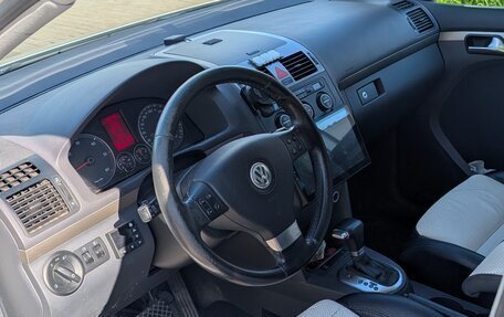 Volkswagen Touran III, 2007 год, 700 000 рублей, 5 фотография