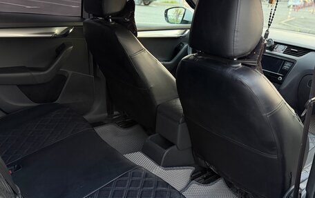 Skoda Octavia, 2018 год, 999 999 рублей, 3 фотография
