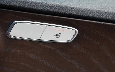 Mercedes-Benz C-Класс, 2019 год, 3 400 000 рублей, 27 фотография
