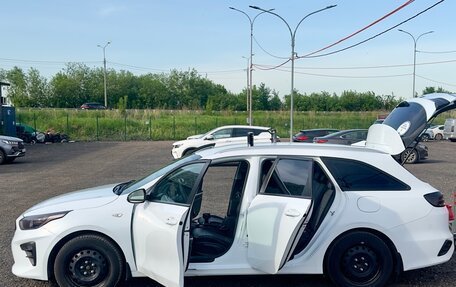 KIA cee'd III, 2020 год, 1 400 000 рублей, 3 фотография