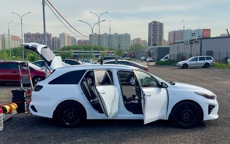 KIA cee'd III, 2020 год, 1 400 000 рублей, 6 фотография