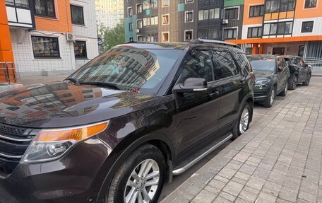 Ford Explorer VI, 2013 год, 1 100 000 рублей, 4 фотография