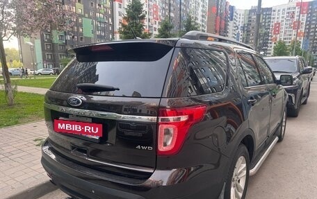 Ford Explorer VI, 2013 год, 1 100 000 рублей, 7 фотография