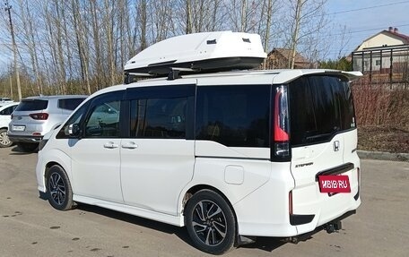 Honda Stepwgn IV, 2020 год, 2 300 000 рублей, 8 фотография