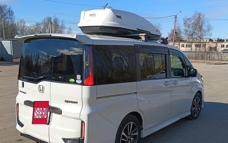 Honda Stepwgn IV, 2020 год, 2 300 000 рублей, 5 фотография