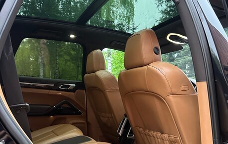 Porsche Cayenne III, 2010 год, 1 550 000 рублей, 10 фотография