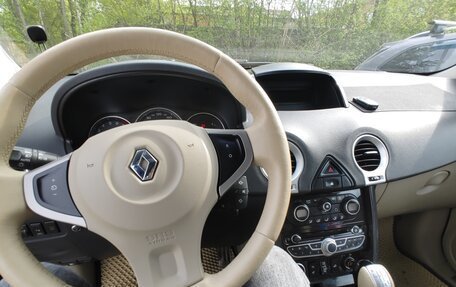 Renault Koleos I рестайлинг 2, 2011 год, 950 000 рублей, 11 фотография
