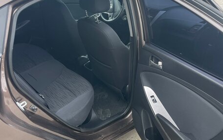 Hyundai Solaris II рестайлинг, 2015 год, 880 000 рублей, 11 фотография